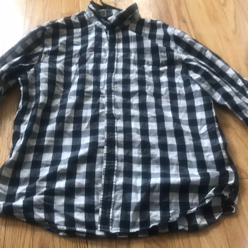 Long sleeve shirt